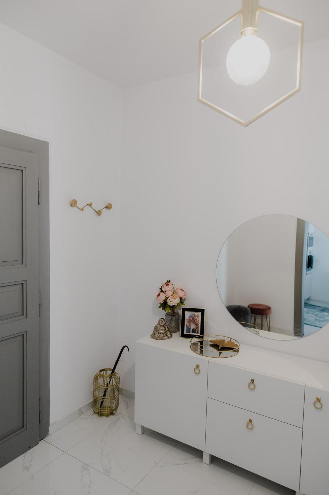 Ah Zimna Appartement Košice Buitenkant foto