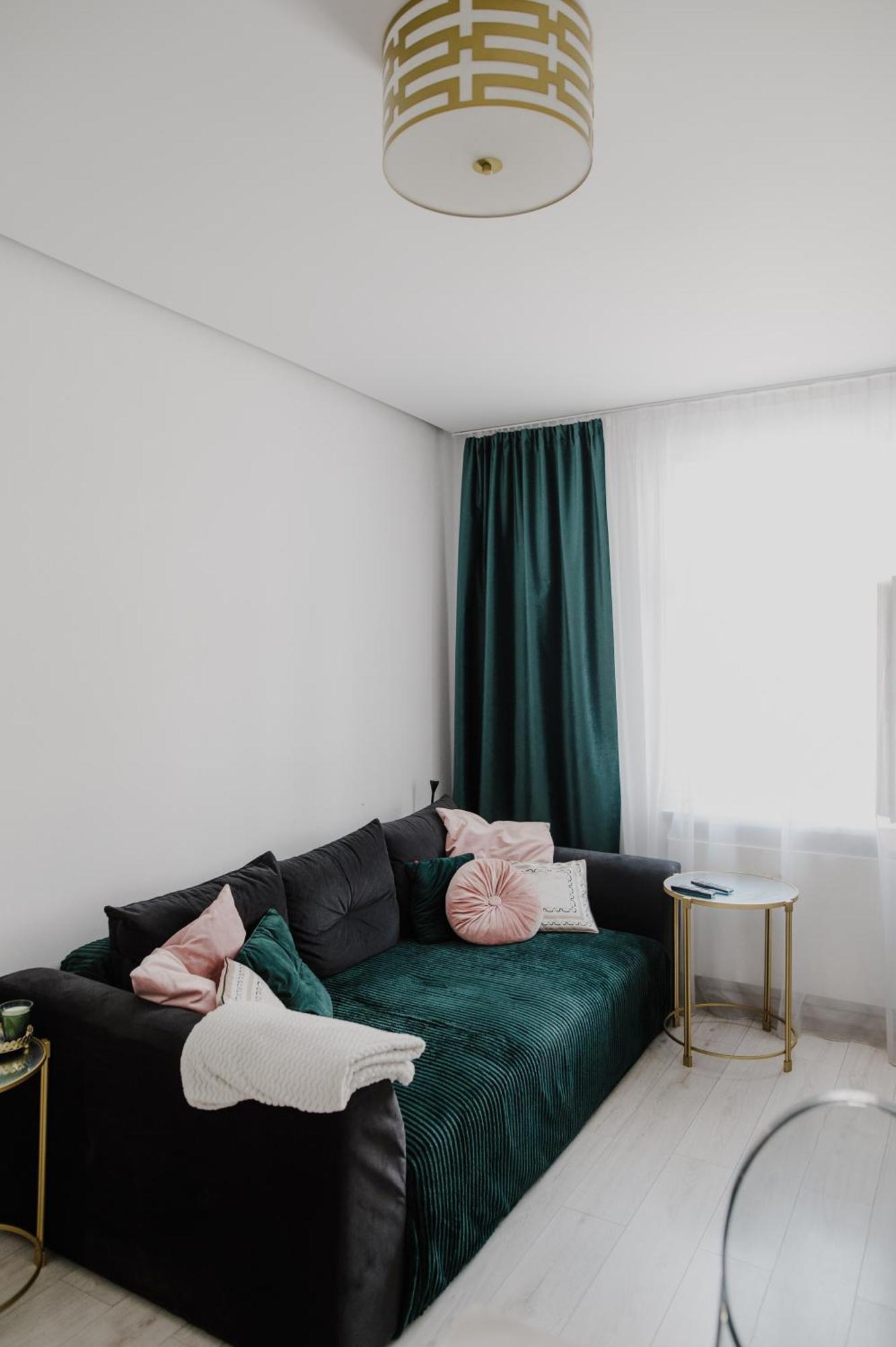 Ah Zimna Appartement Košice Buitenkant foto