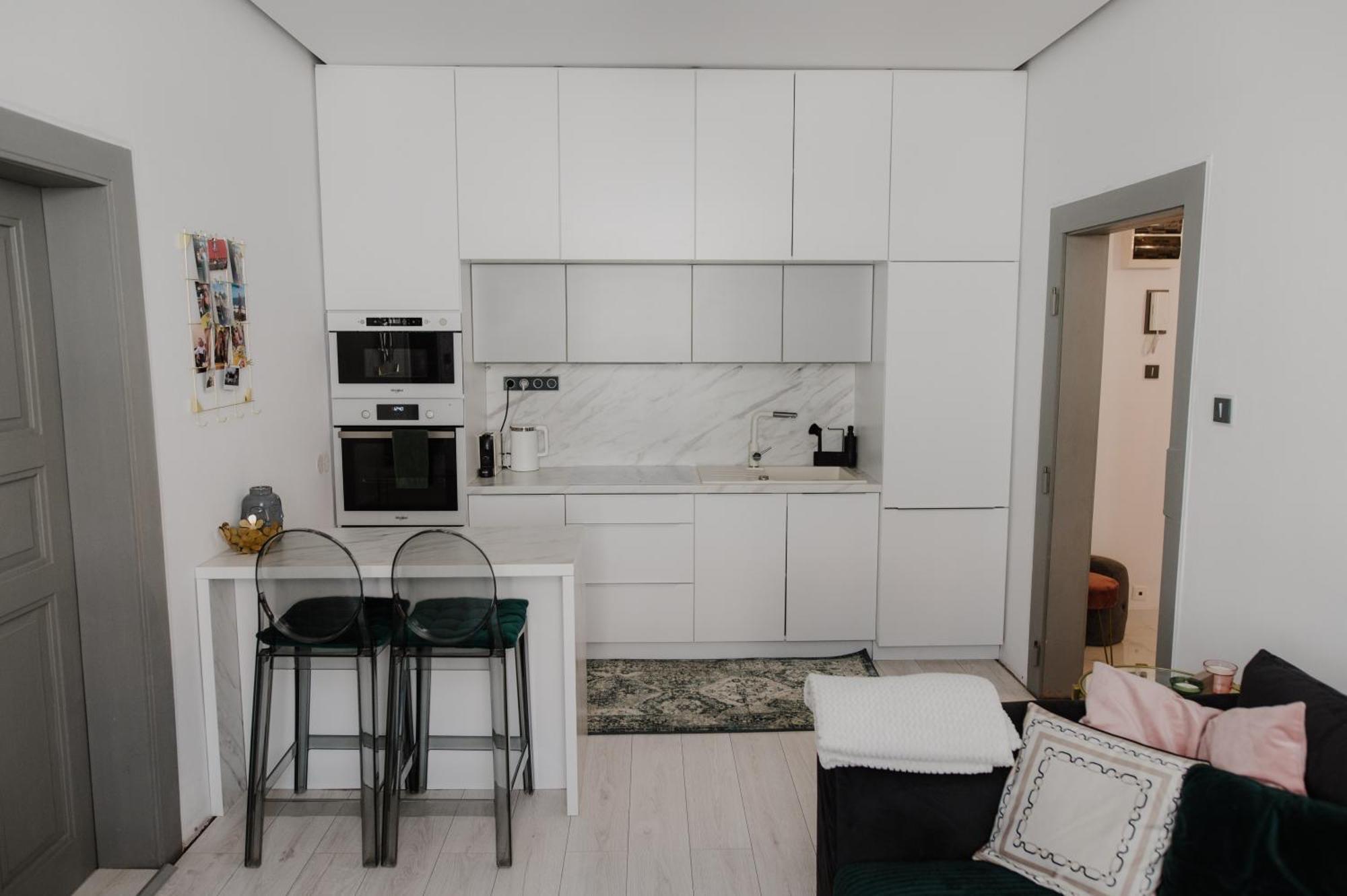 Ah Zimna Appartement Košice Buitenkant foto